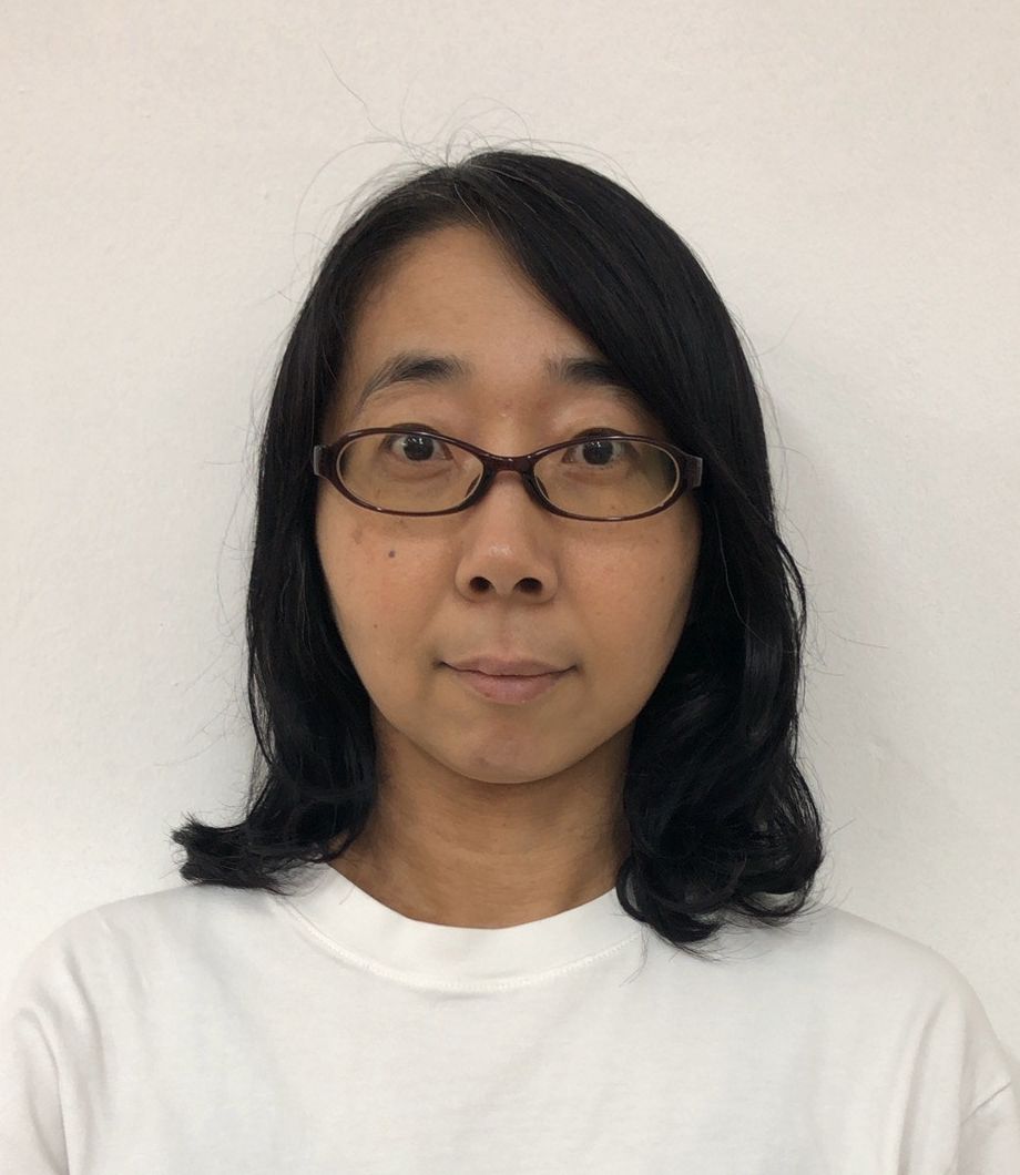 中野　みゆき氏